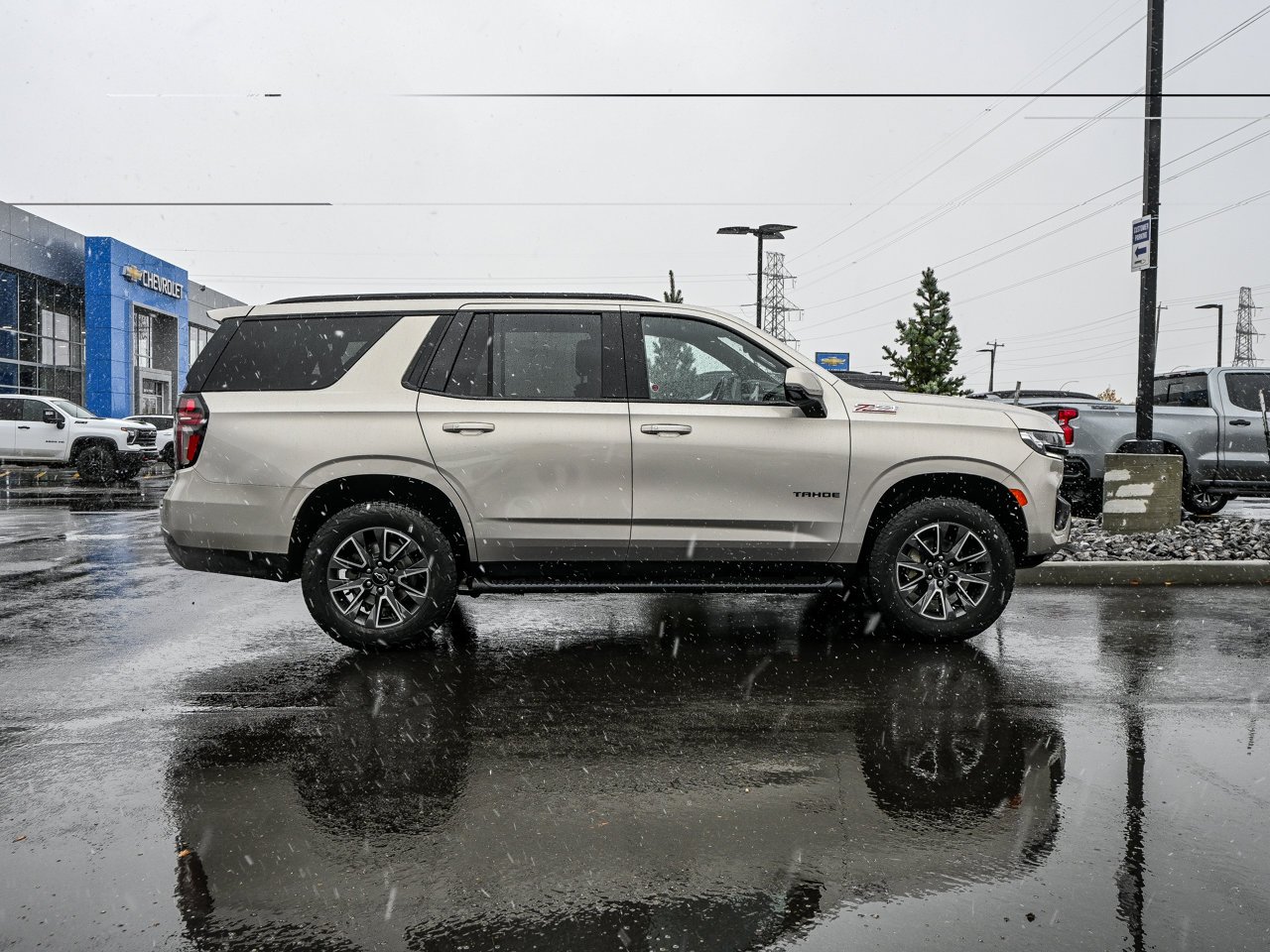 2024 Chevrolet Tahoe 4WD 4dr Z71 Empire Beige Metallic Sherwood Park - photo #14