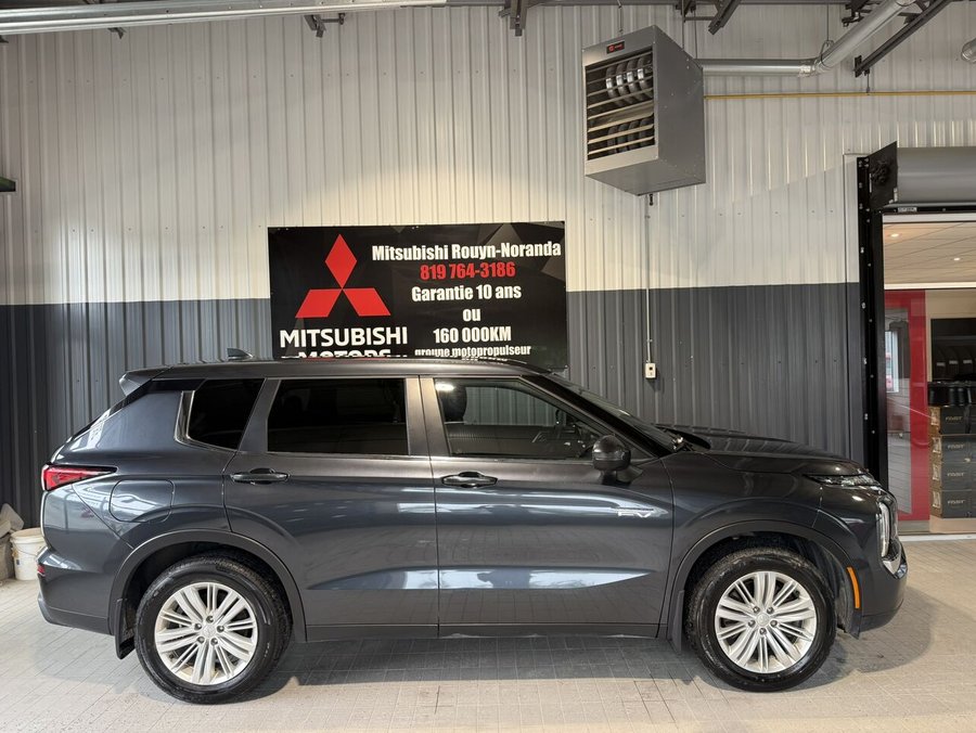 Mitsubishi Outlander PHEV ES S-AWC 2024 Gris