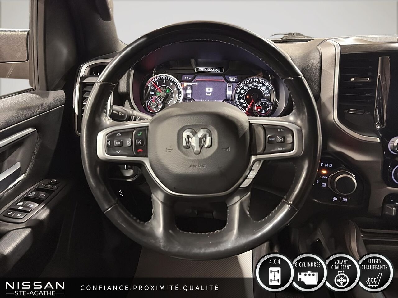 2020 Ram 1500 BIG HORN QUAD CAB 4X4 | V8 HEMI ETORQUE | APPLE CARPLAY | ATTELAGE DE REMORQUAGE White Saint-Jérôme - photo #11