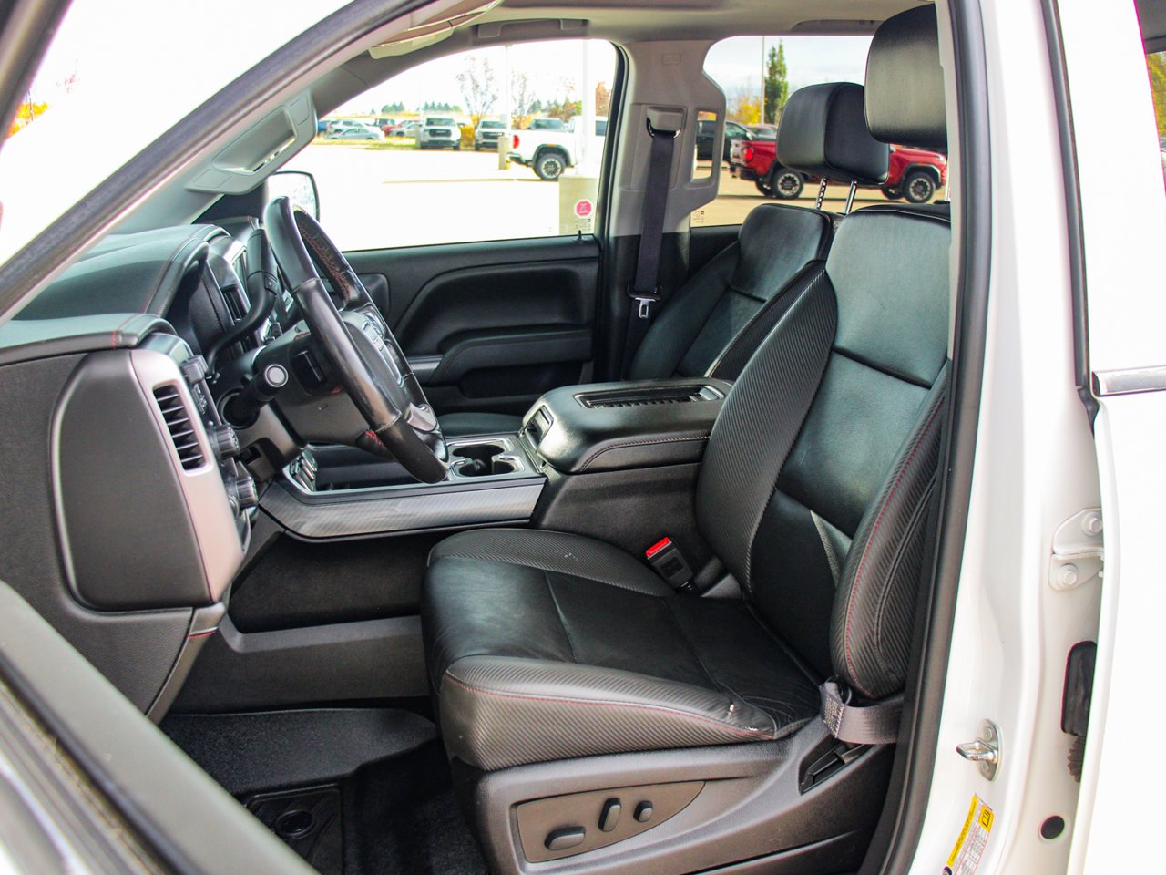 2016 GMC Sierra 1500 4WD Crew Cab 143.5 SLT White Sherwood Park - photo #29