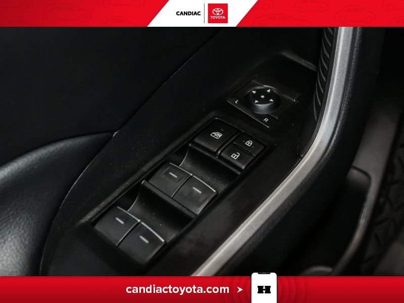 2023 Toyota Rav 4 Silver Saint-Eustache - photo #17