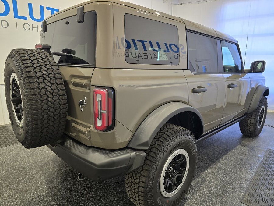 2026 Ford Bronco Marsh Grey