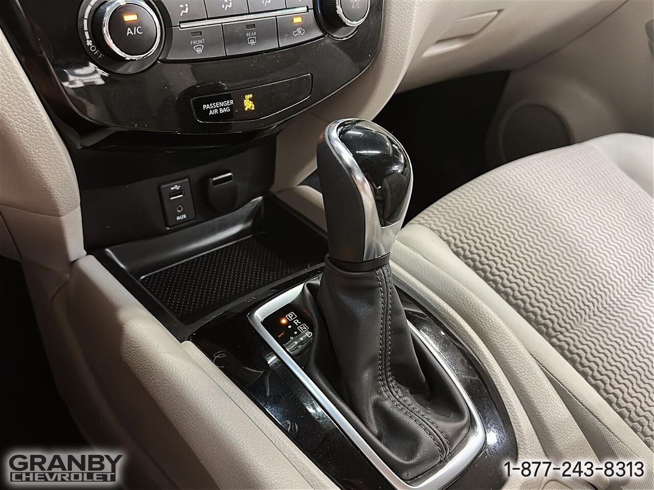 Nissan Qashqai S TA BM | 27-0058A 2018 Bleu Granby - photo #18
