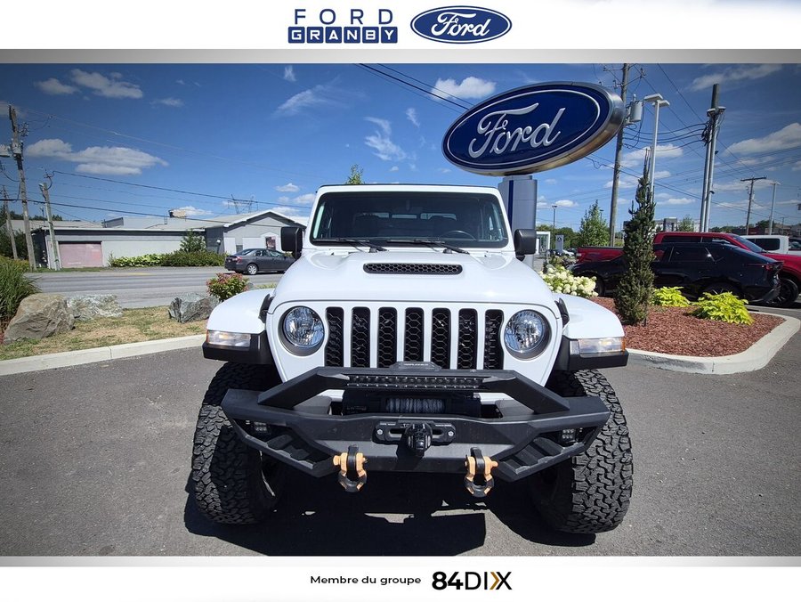 2023 Jeep Gladiator White