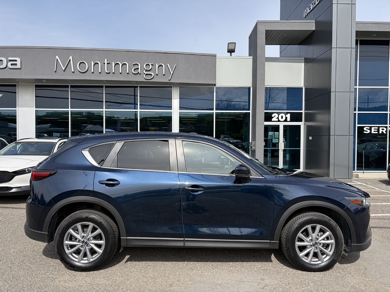 MAZDA CX-5 GS GS TI sans désactivation de cylindres 2024 Bleu Montmagny - photo #3