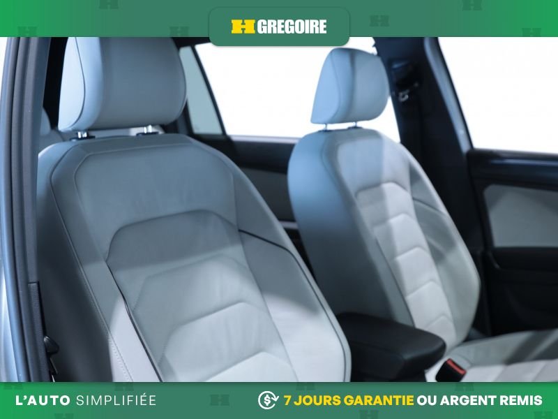 2019 Volkswagen Tiguan Silver Blainville - photo #26