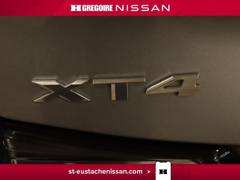 2025 Cadillac XT4 Silver Laval - photo #25