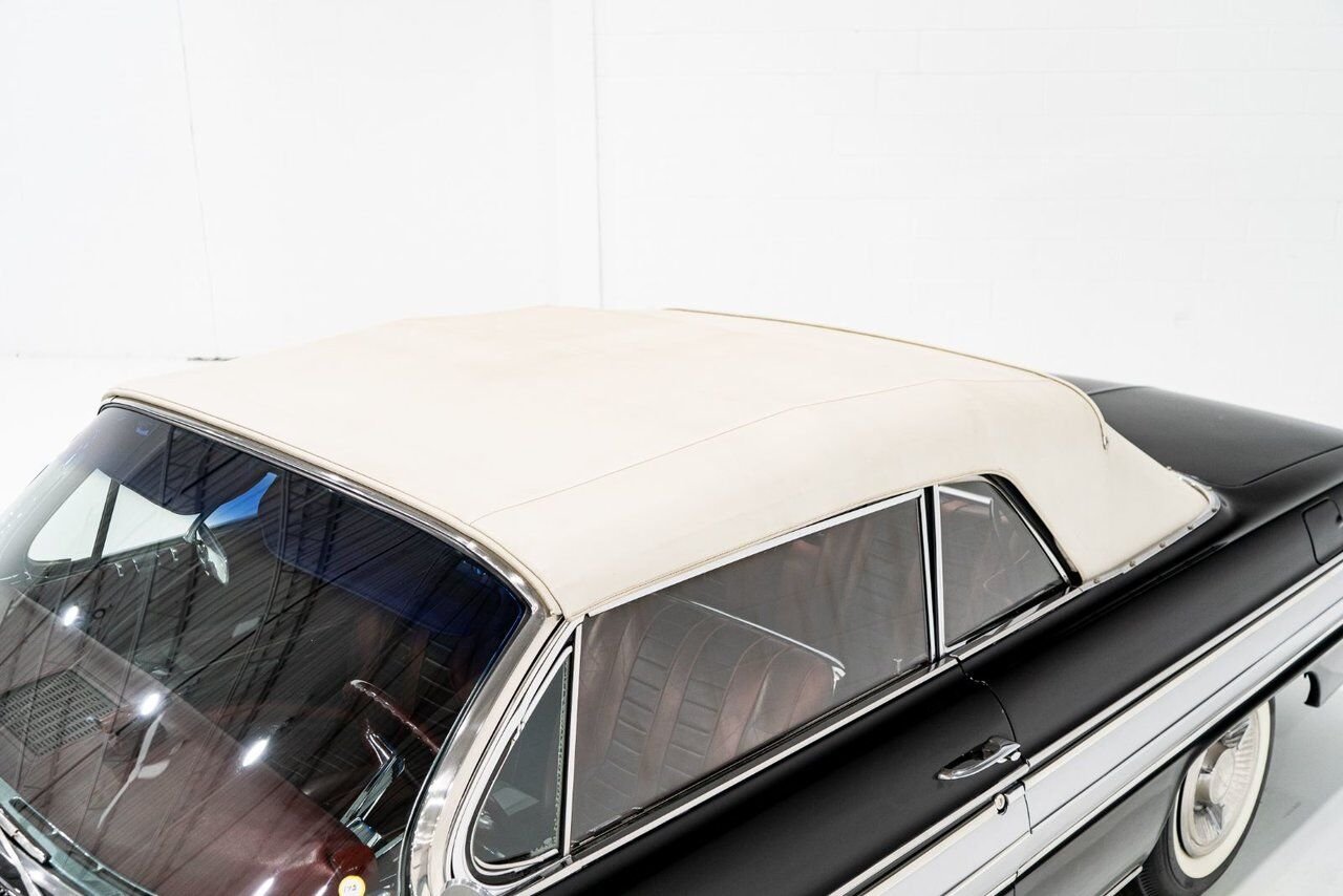 Oldsmobile Starfire Factory A/C. Single repaint and extensive ownership history **PRICE IN USD** 1962 Noir Montréal - photo #39
