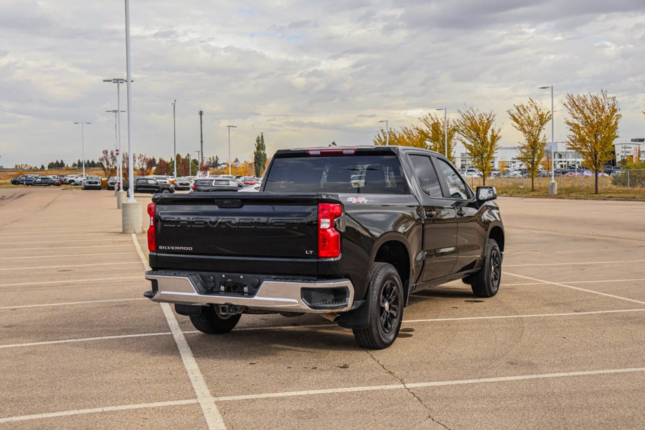 2026 Chevrolet Silverado 1500 4WD Crew Cab 147 LT Black Sherwood Park - photo #8
