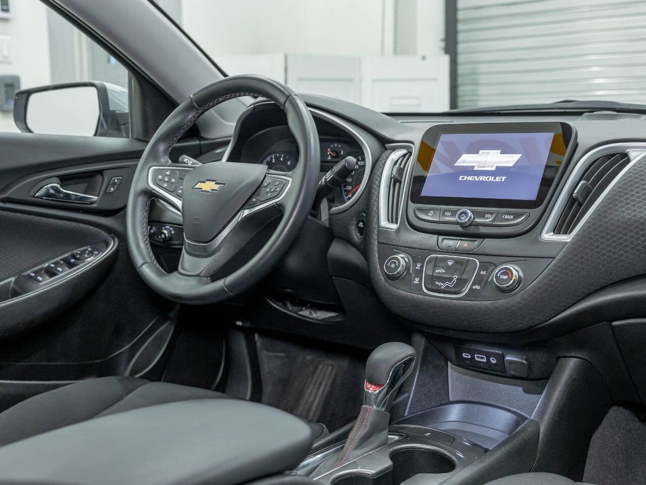 2023 Chevrolet Malibu RS *CARPLAY* BLUETOOTH CAMÉRA REG VITESSE WIFI USB Grey Saint-Jérôme - photo #23