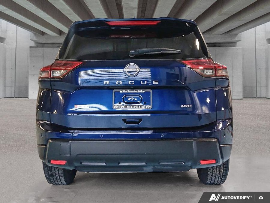 2025 Nissan Rogue AWD SV Moonroof Blue