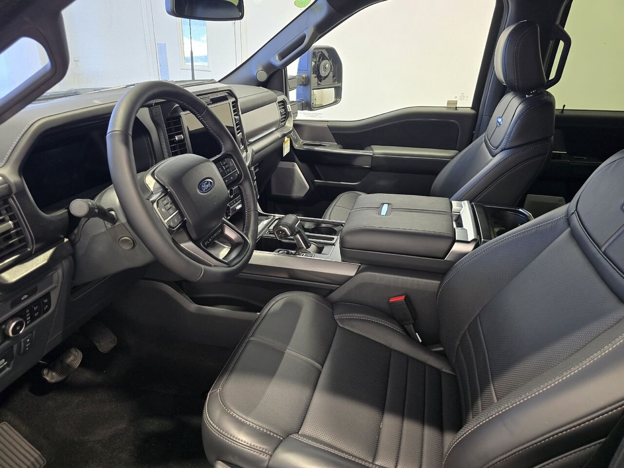 2026 Ford F-150 Agate Black Metallic Châteauguay - photo #5