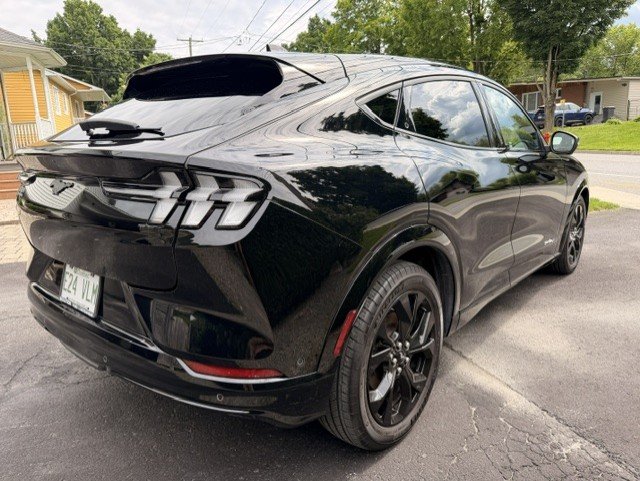 Ford Mustang Mach-E PREMIUM AWD MACH-E PREMIUM AWD GROSSE BATTERIE 2023 Noir