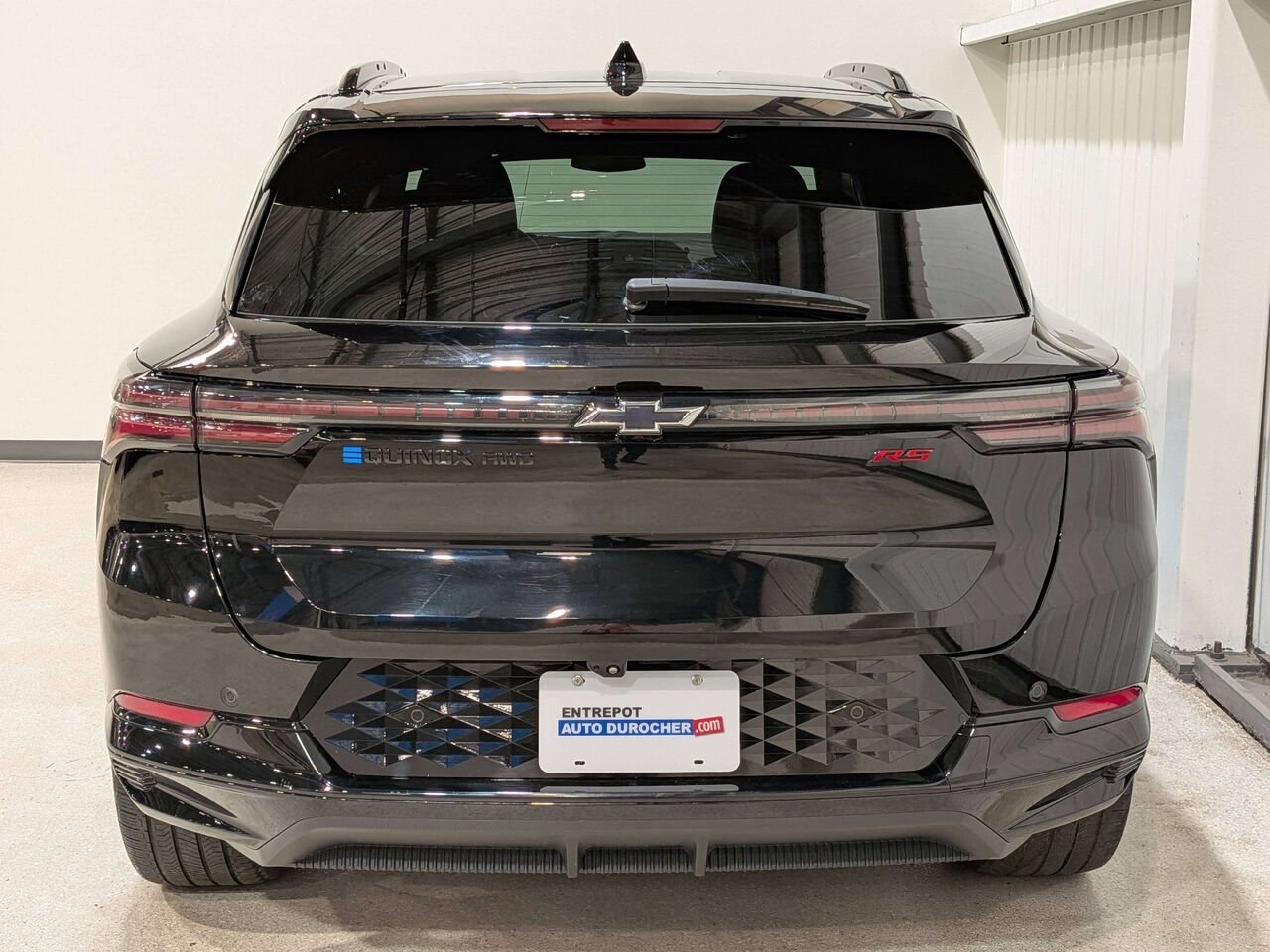 2024 Chevrolet Equinox EV 4dr RS w/2RS Black Val-David - photo #5