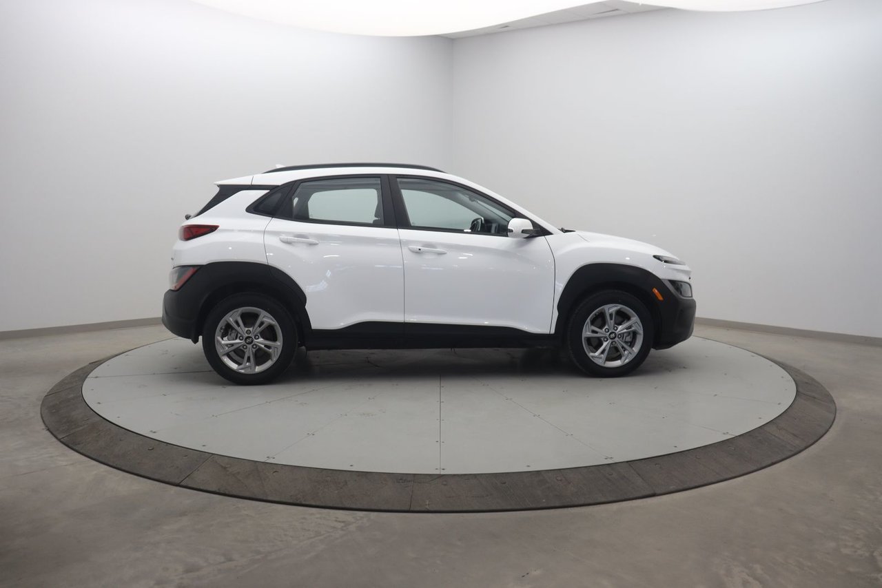 Hyundai Kona Preferred 2023 Blanc Baie-Comeau - photo #2