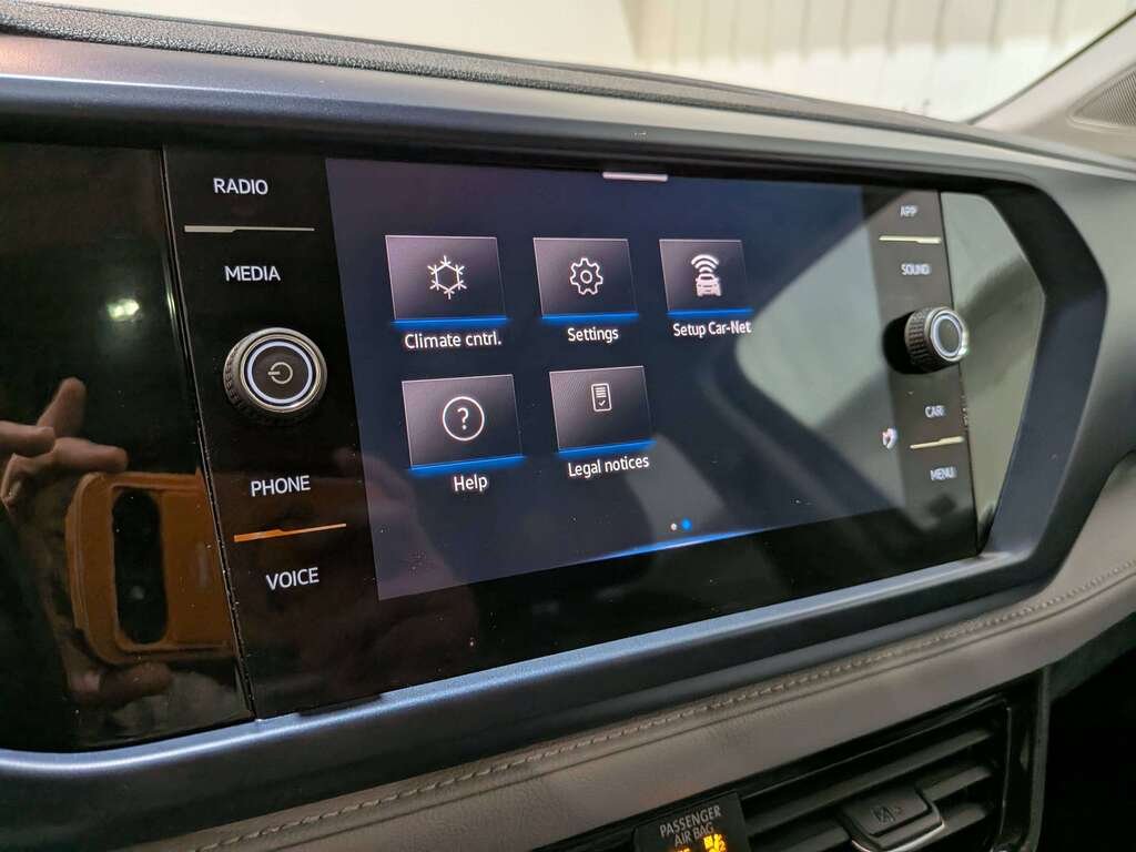 Volkswagen Taos Comfortline 4MOTION 2024 Gris Val-David - photo #22