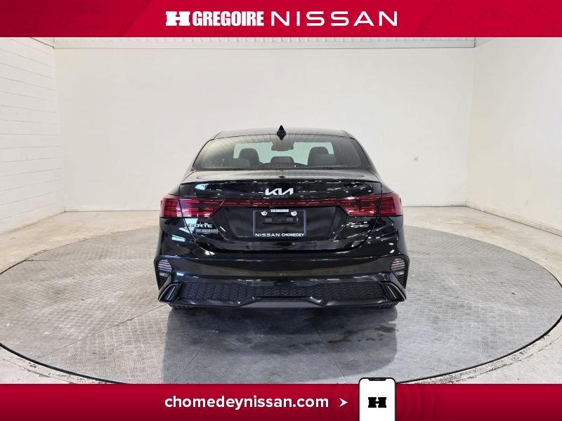 Kia Forte CP7325 | GT-Line Cuir * Toit * Mag * Carplay * 2024 Noir Laval - photo #7