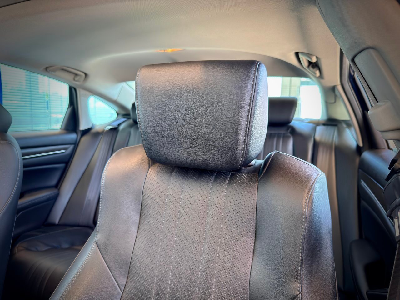 2018 Honda Accord Sedan Blue Notre-Dame-des-Prairies - photo #18