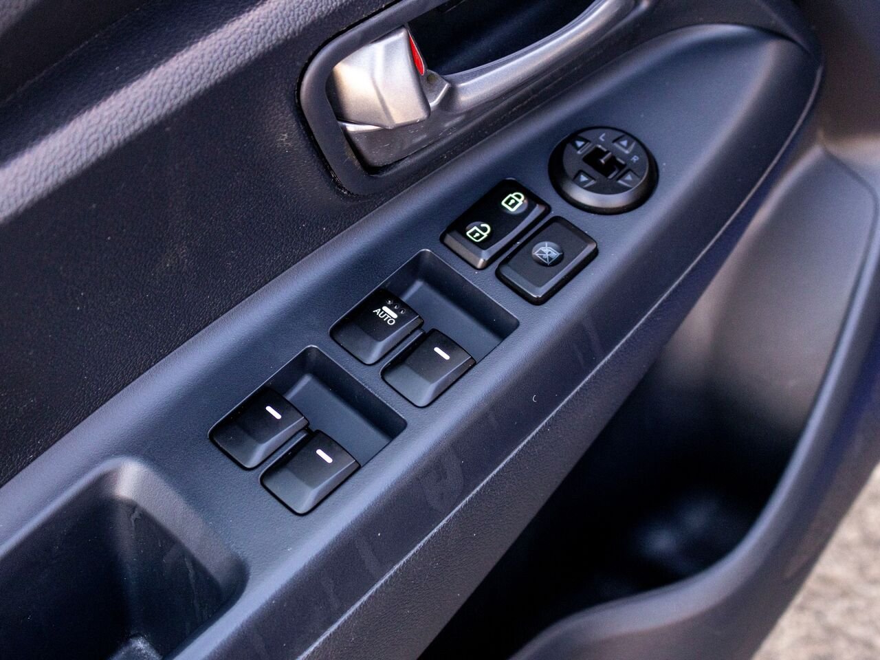 Kia Rio Berline 4 portes, boîte automatique, LX+ 2013 Bleu Châteauguay - photo #27