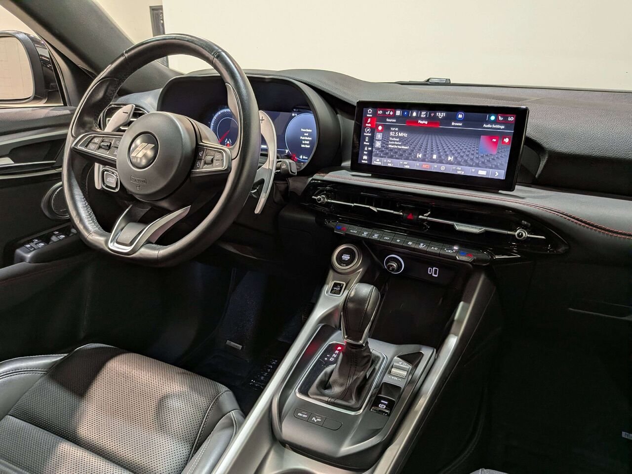 2024 Dodge Hornet R/T Plus PHEV EAWD *Ltd Avail* Black Val-David - photo #18