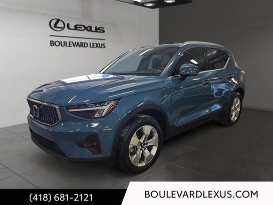 Volvo XC40 Plus Bright 2024 Bleu