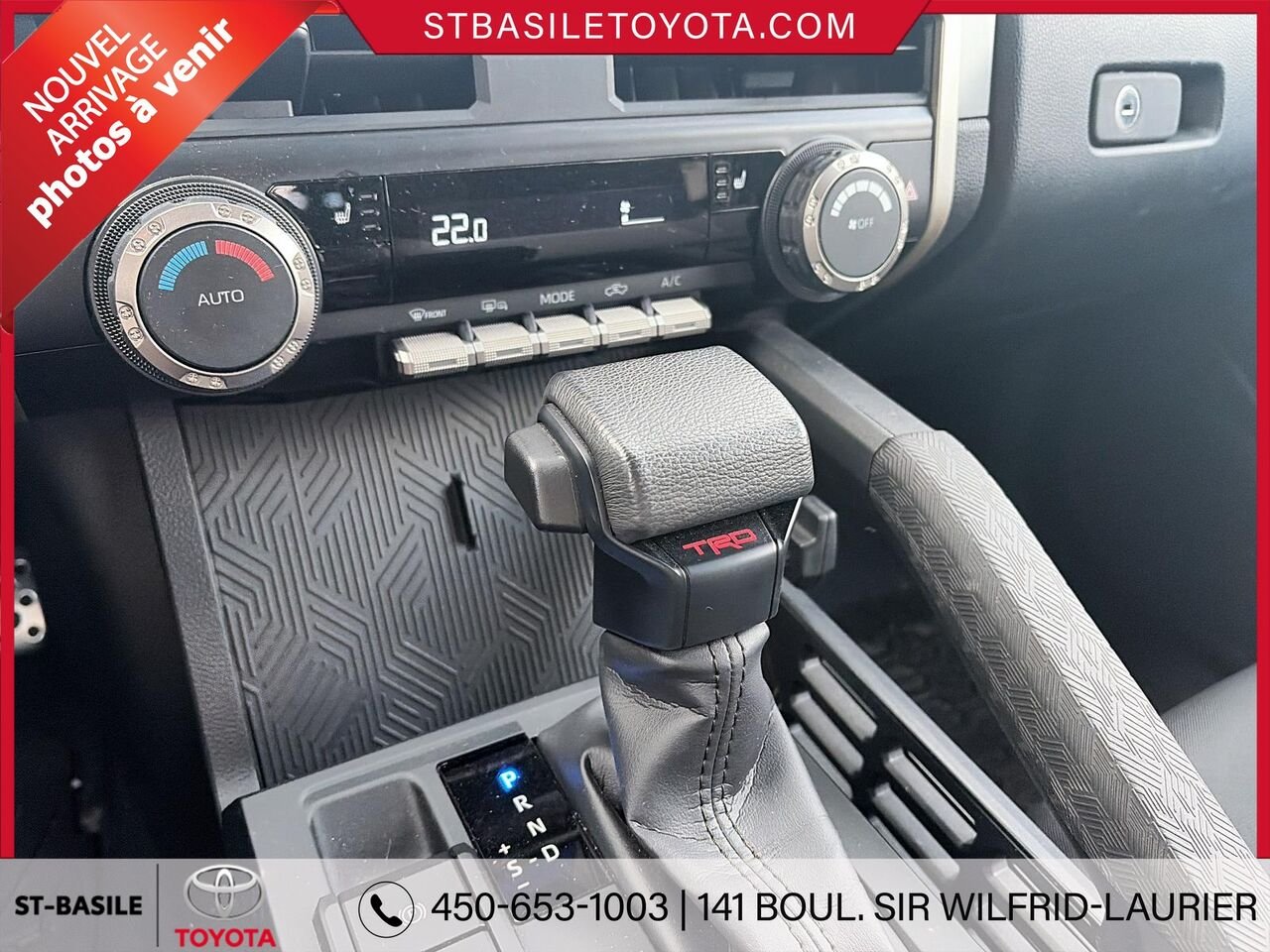 2025 TOYOTA TACOMA Grey Saint-Basile-le-Grand - photo #12