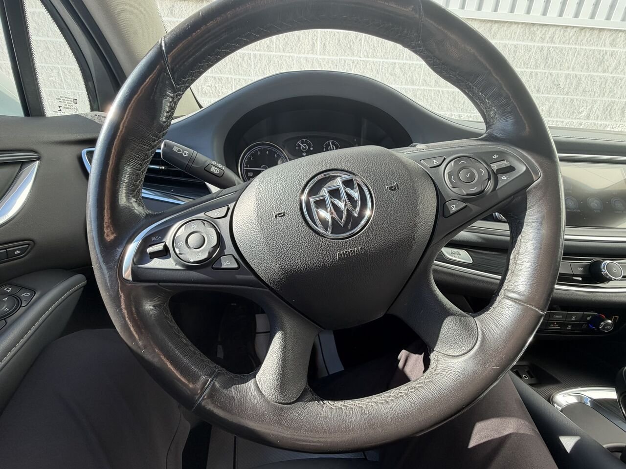 2018 Buick Enclave PREMIUM AWD 7 PASSAGERS White Laval - photo #31