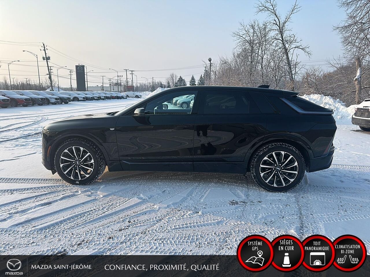 2025 Cadillac LYRIQ Black Sainte-Agathe-des-Monts - photo #10