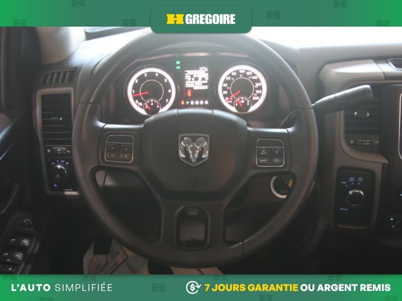 2019 Ram 1500 Black Saint-Eustache - photo #21