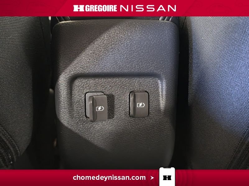 2024 Nissan Kicks White Laval - photo #24