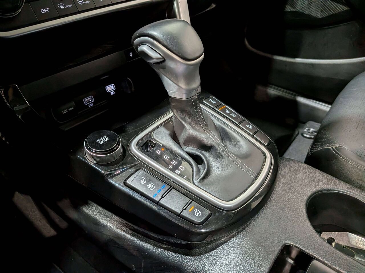 2023 Kia Seltos SX Turbo AWD w/Black Interior Black Val-David - photo #28