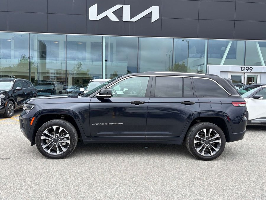 2024 Jeep Grand Cherokee Overland Blue