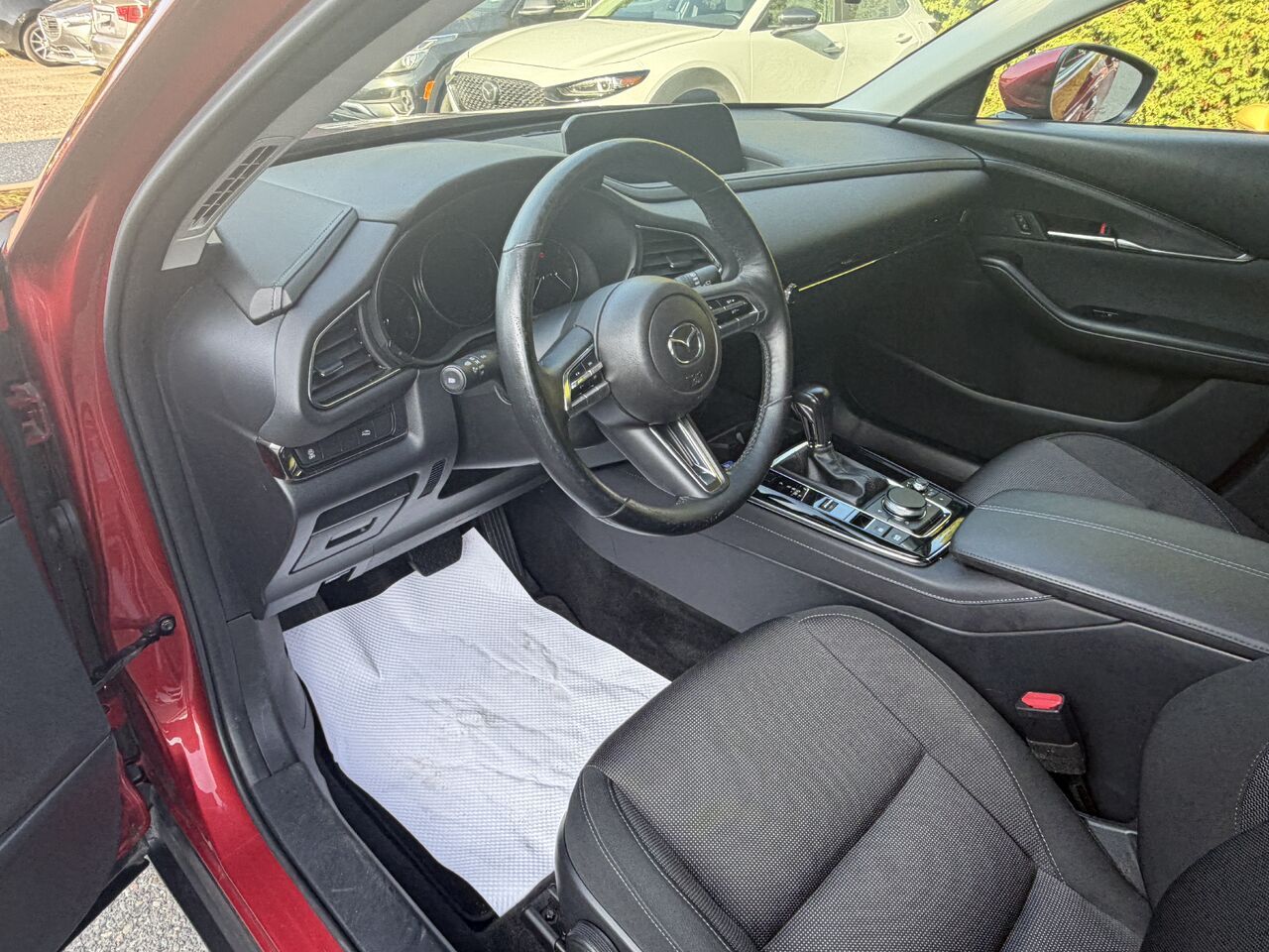 Photo 11 — Mazda CX-30 2023