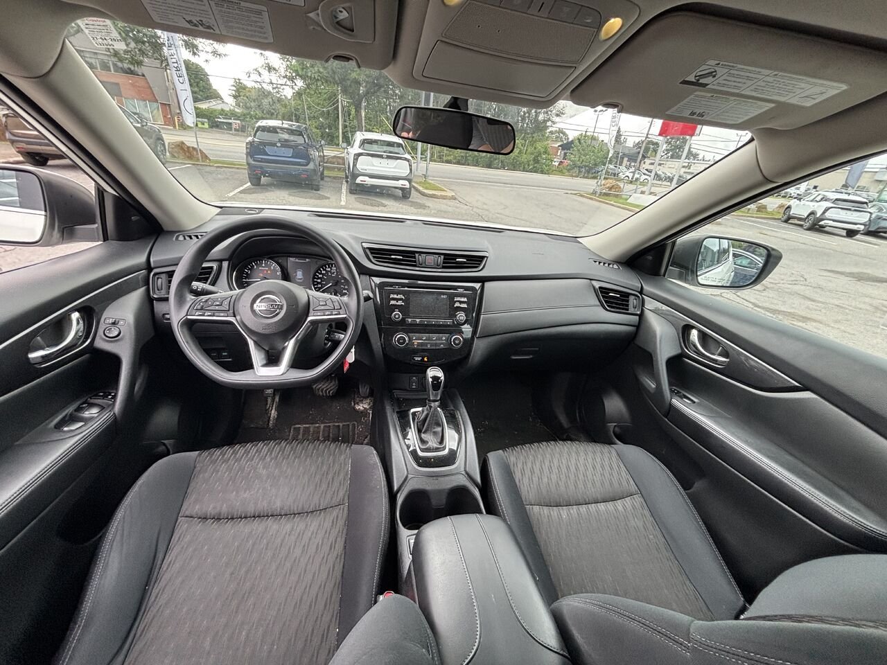 Nissan Rogue S FWD 2017 Blanc Châteauguay - photo #9