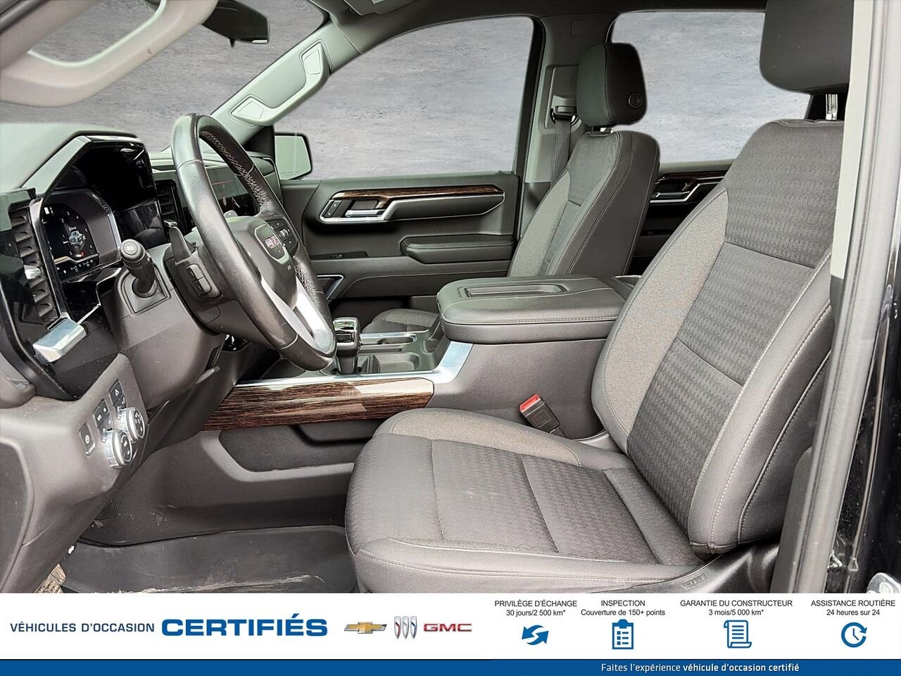 2022 GMC SIERRA K15 Elevation cabine multiplace 4RM 157 po Black Montmagny - photo #7