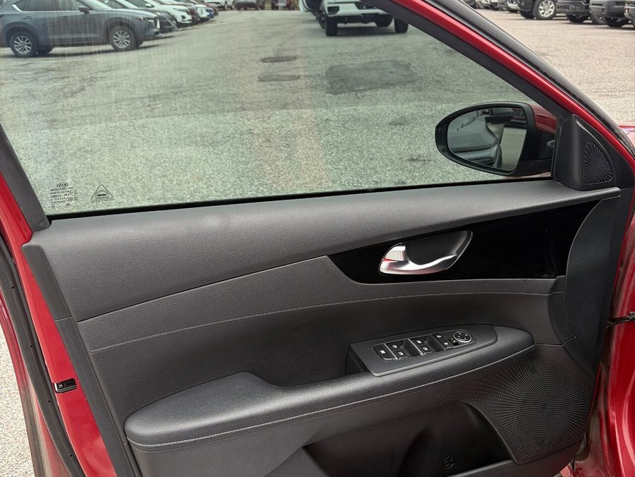 2021 KIA FORTE EX EX IVT Red