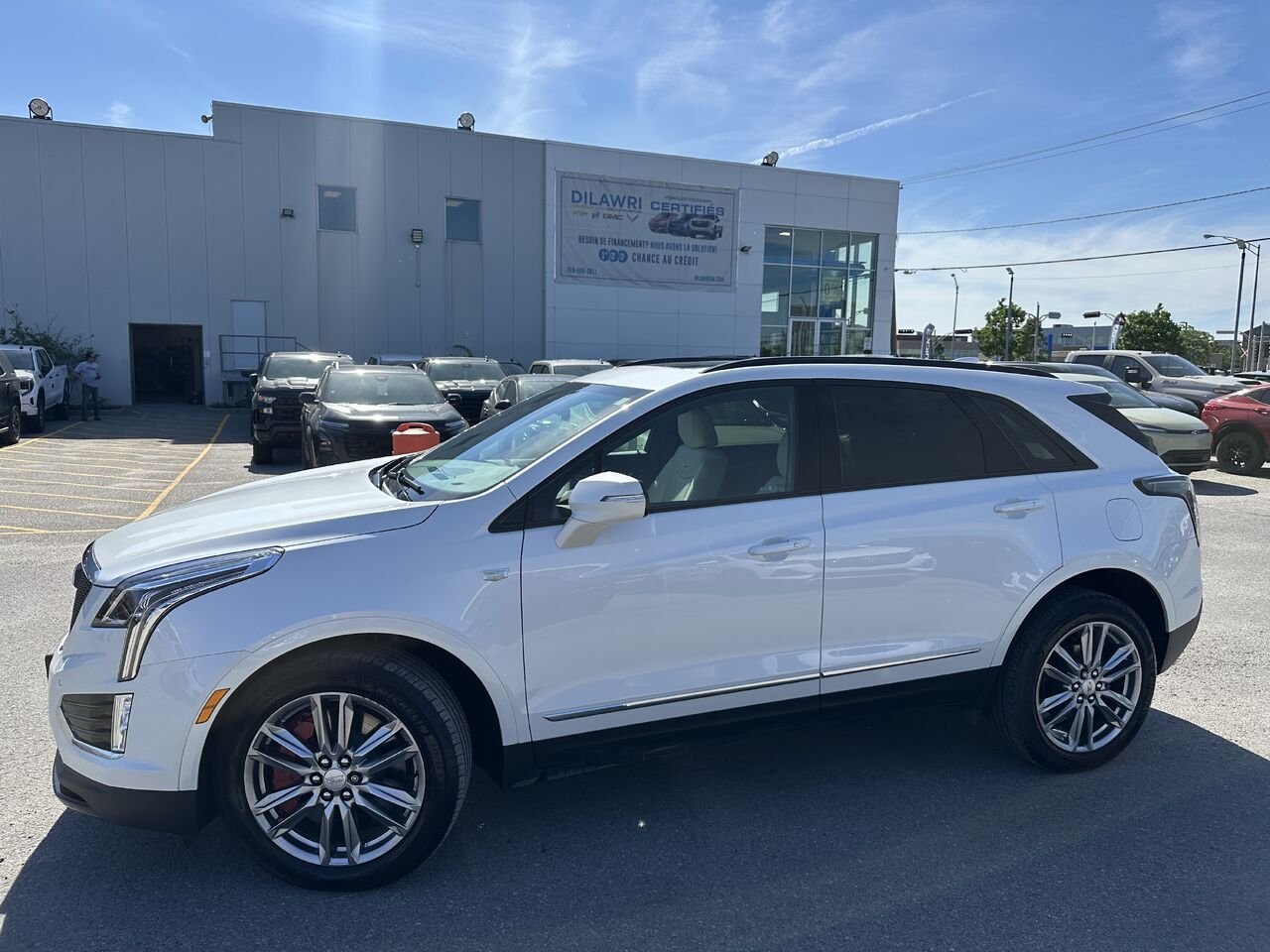 2024 CADILLAC XT5 SPORT Traction intégrale, 4 portes Sport White Gatineau - photo #18