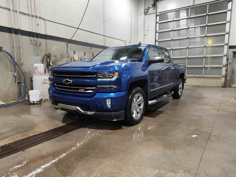 2018 Chevrolet Silverado 1500 LTZ Plus 5.3L Z71 | Enhanced Driver Alert Package Blue
