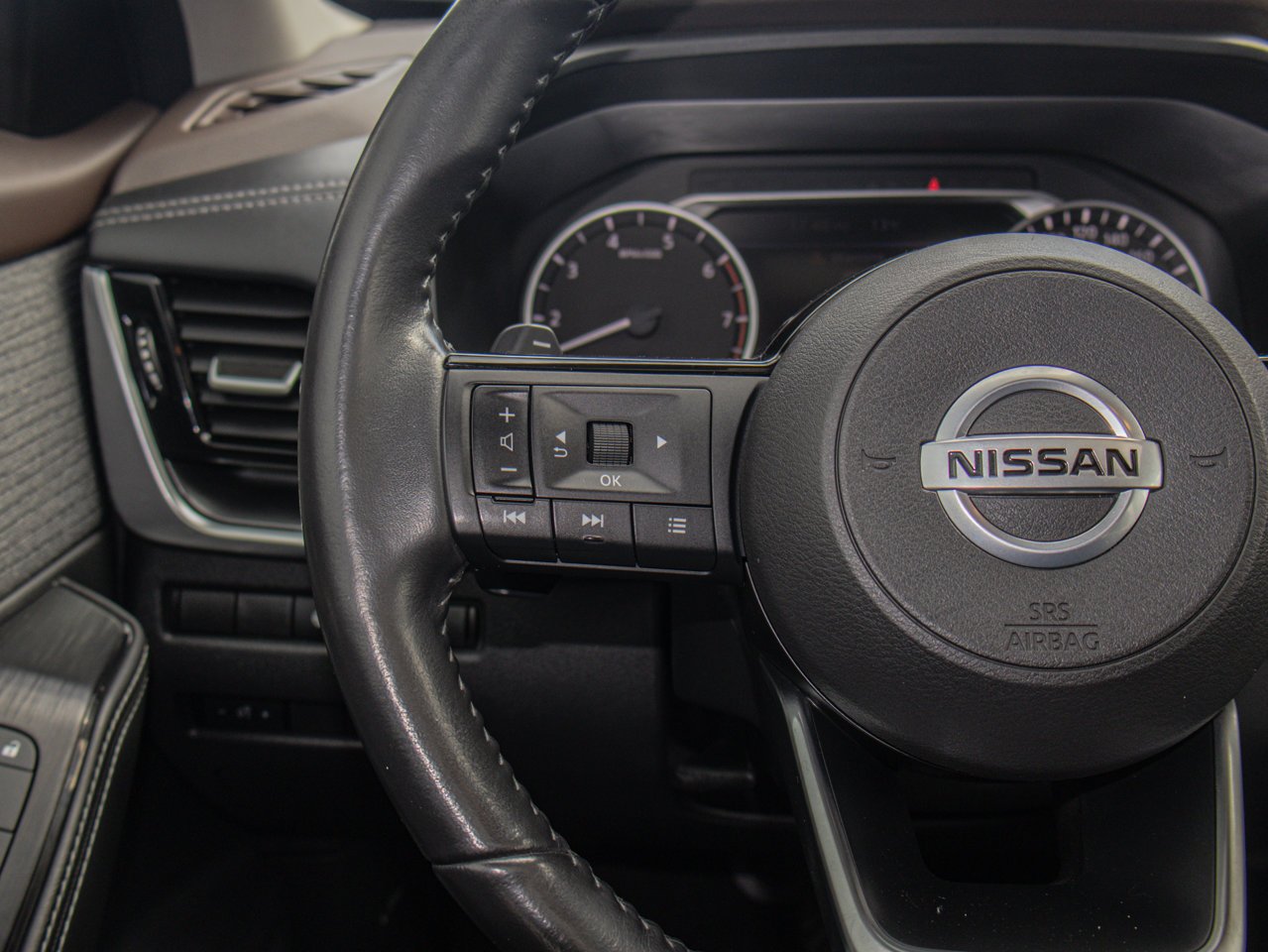 2021 Nissan Rogue AWD SV Black Sherwood Park - photo #21