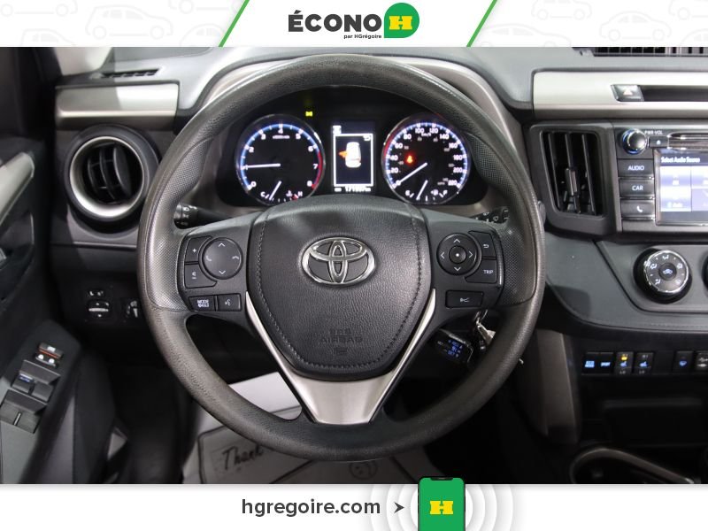 2018 Toyota Rav 4 Silver Laval - photo #18