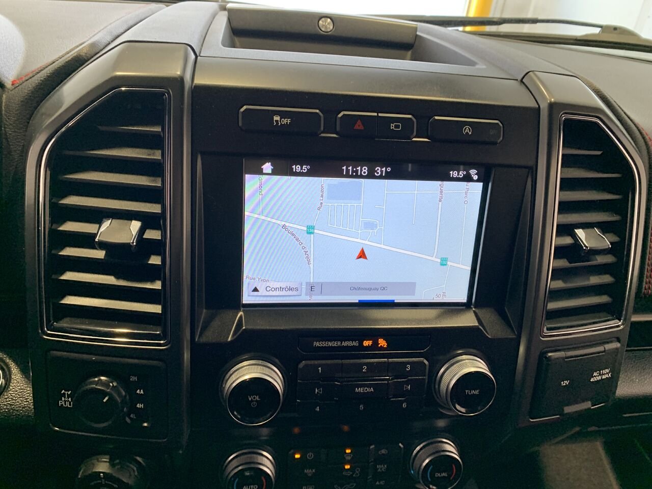 Ford F-150 LARIAT, EDITION SPECIALE, 3.5L, 157 WB, 2019 Argent Châteauguay - photo #30