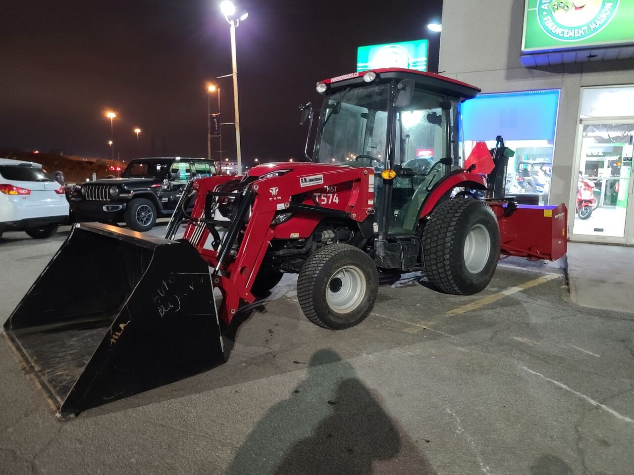 2023 TYM T574H Red  - photo #9