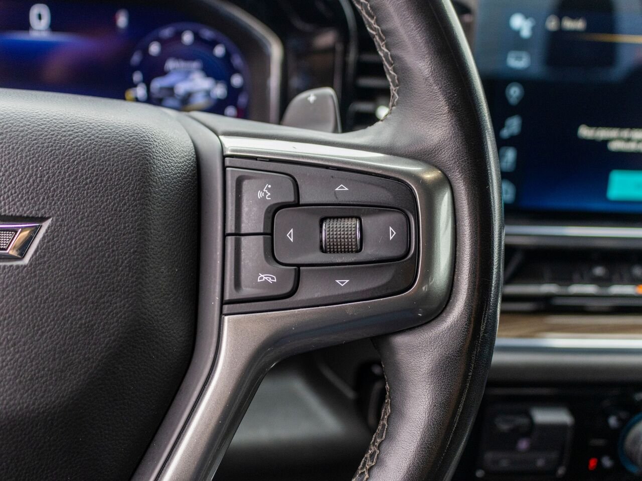 Chevrolet Silverado 1500 LT Trail Boss cabine multiplace 2024 Blanc Châteauguay - photo #13