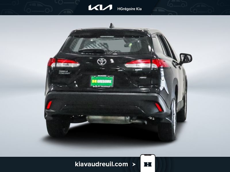 2024 Toyota Corolla Black Saint-Eustache - photo #6