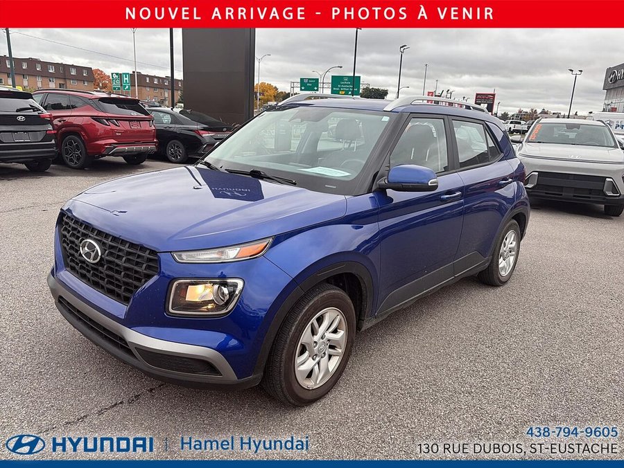 Hyundai Venue Preferred IVT 2023 Bleu
