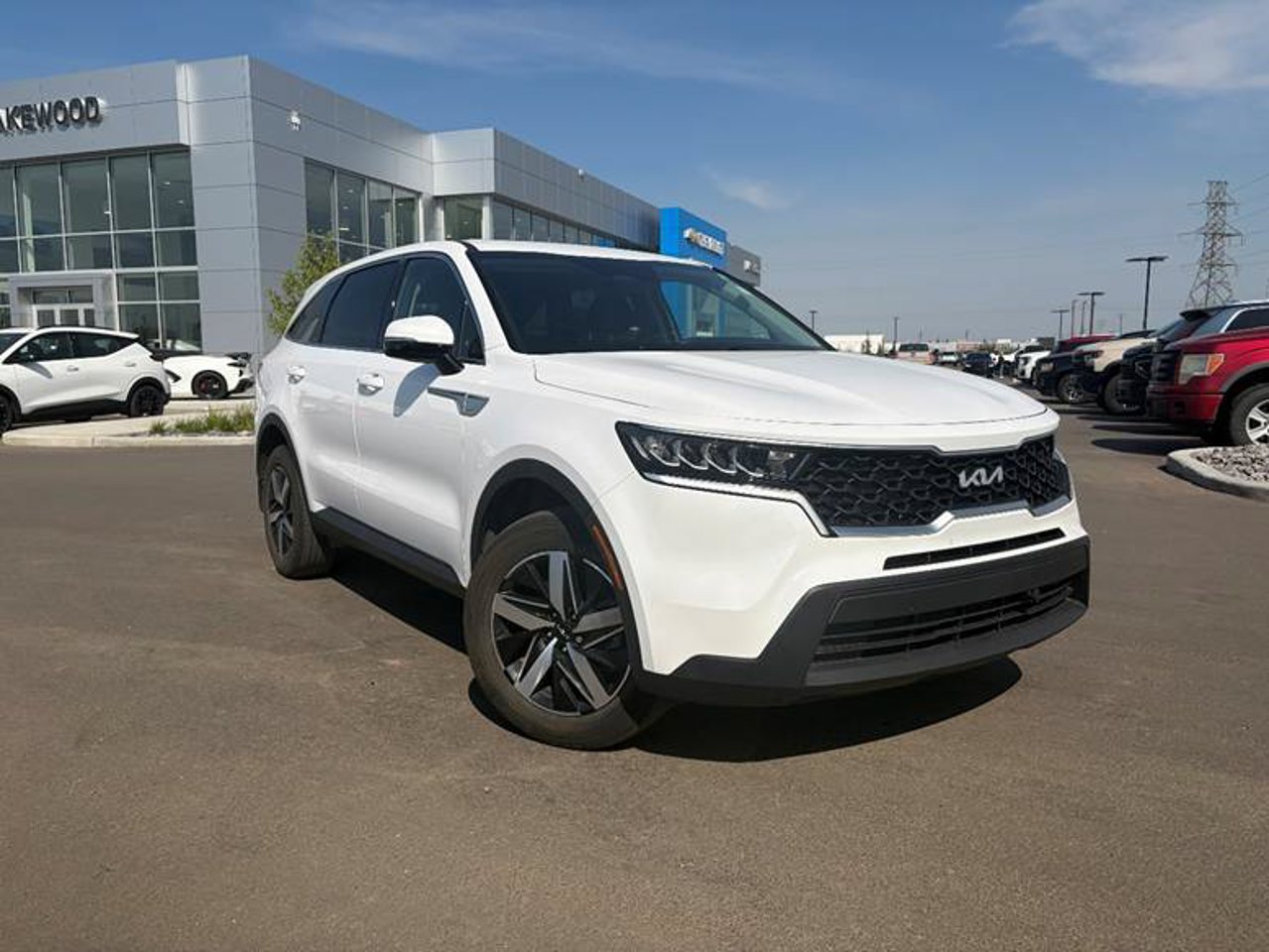 2022 Kia Sorento LX+ AWD White Sherwood Park - photo #1