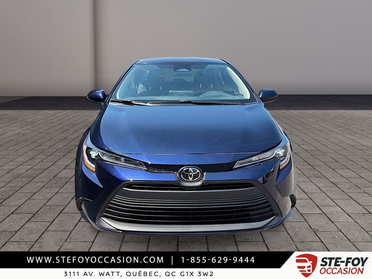 2026 Toyota Corolla LE Blue Québec - photo #4