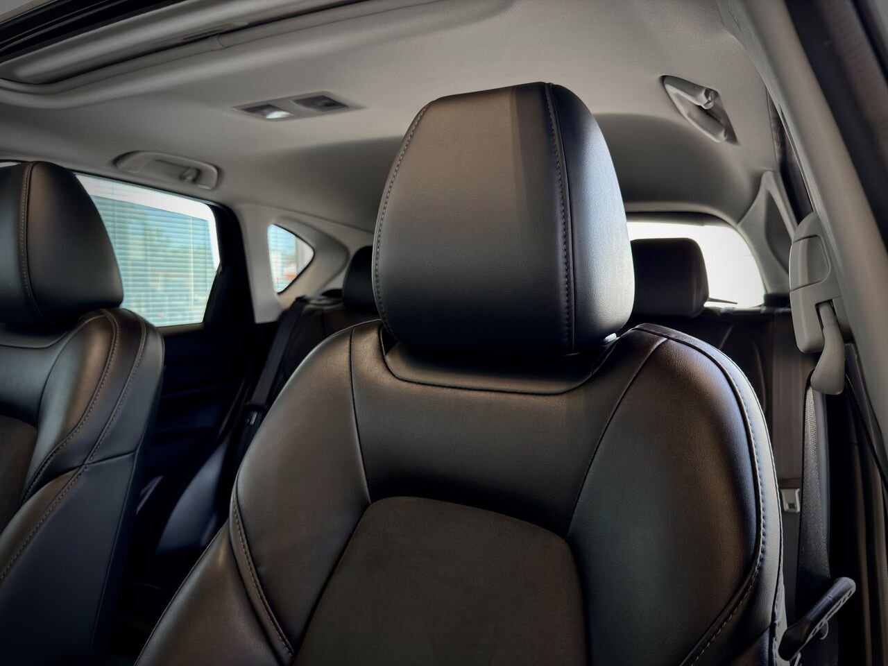 2022 Mazda CX-5 White Notre-Dame-des-Prairies - photo #21
