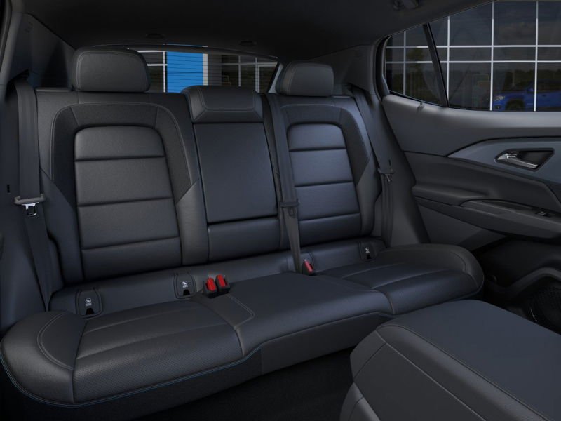 CHEVROLET Equinox EV LT 2025 Blanc sommet Saint-Eustache - photo #16