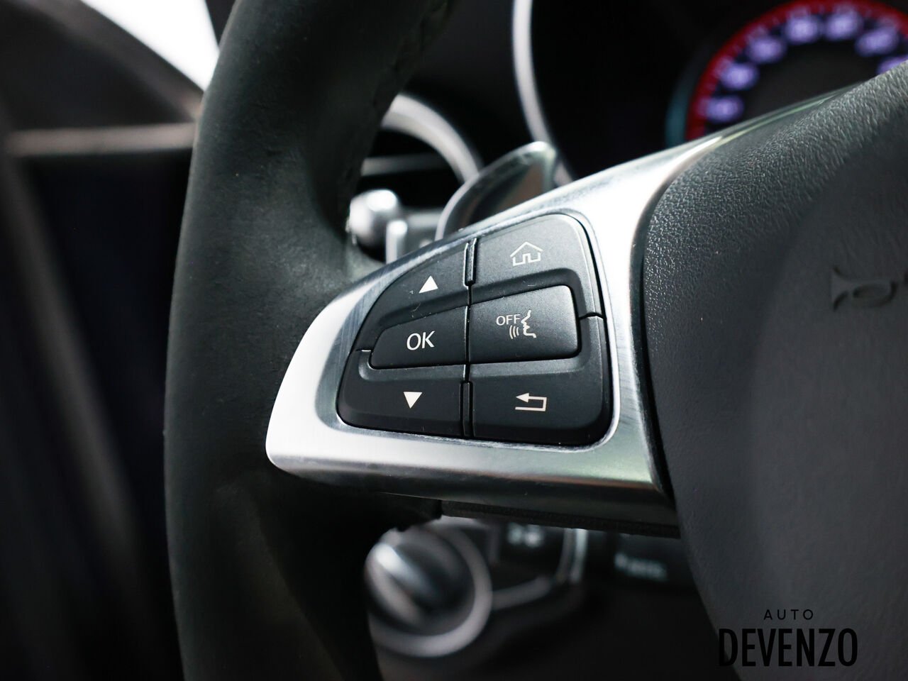 2019 Mercedes-Benz GLC Blue Saint-Eustache - photo #13